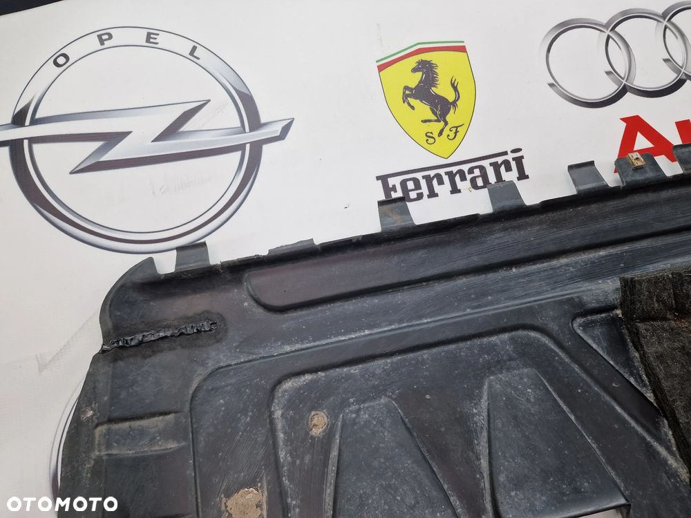 VW CRAFTER / MAN TGE 17- PŁYTA / OSŁONA POD SILNIK , NR 7C0825453B / 7C0825453C , NR AUKCJI NSŁ361 - 12