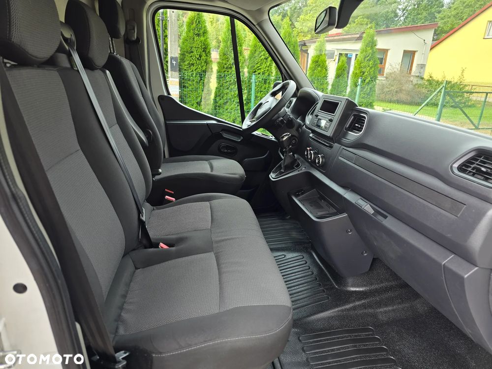 Renault Master - 15