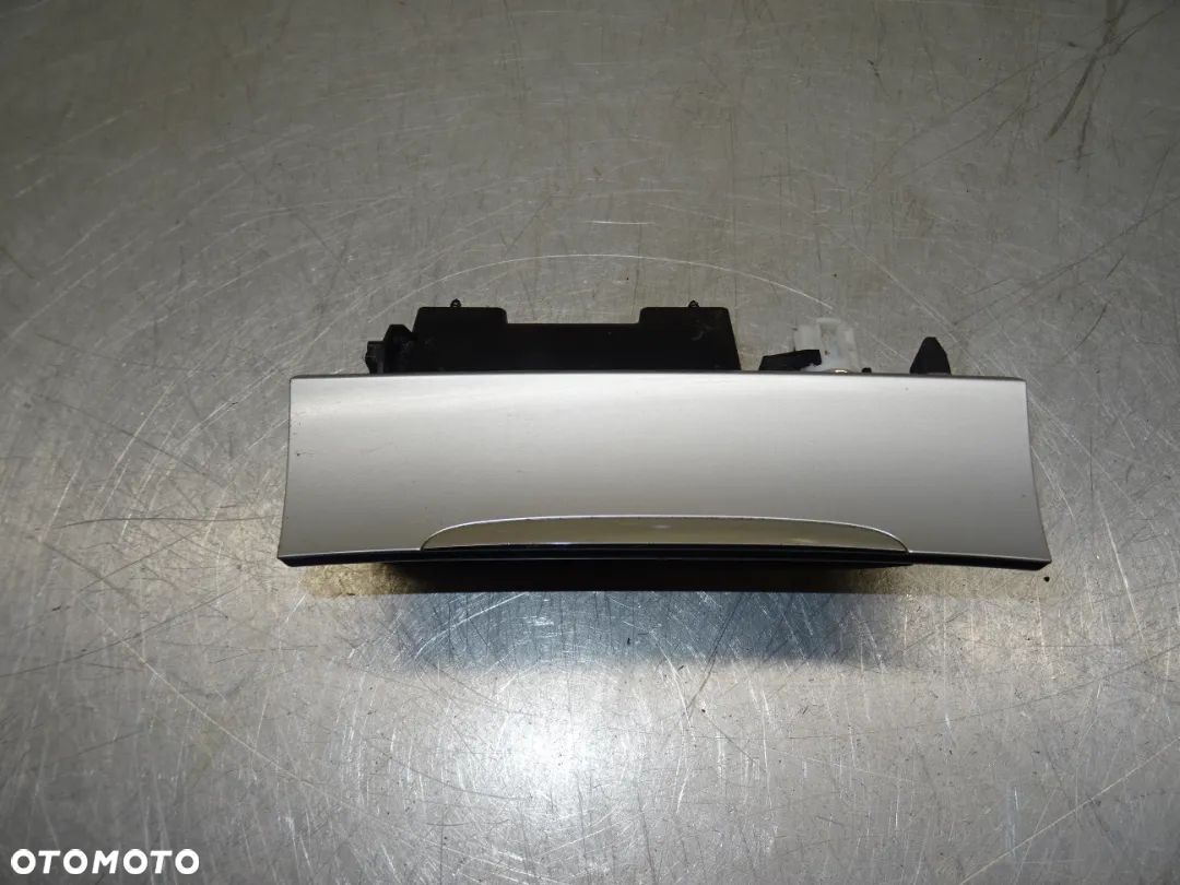 VW PASSAT B6 05-10 2.0 TDI SCHOWEK POPIELNICZKA 3C0863284 3C0857961 - 1