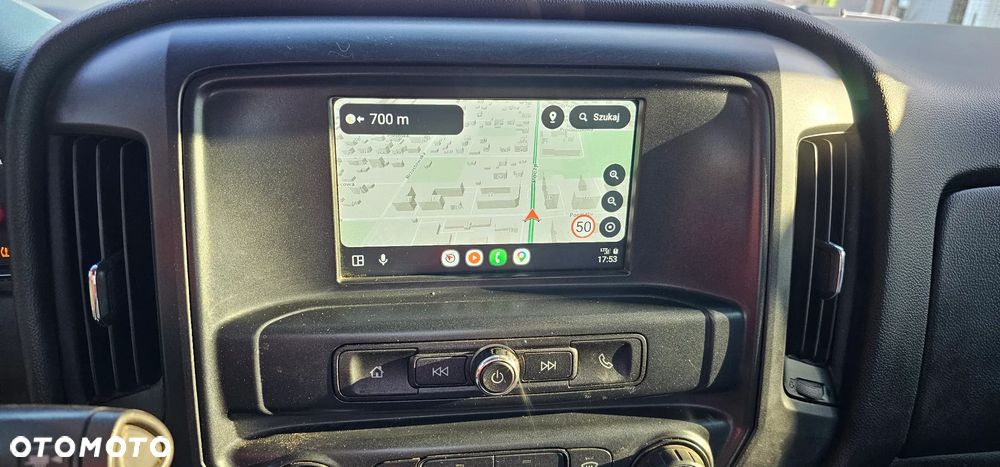 Chevrolet Silverado - 16