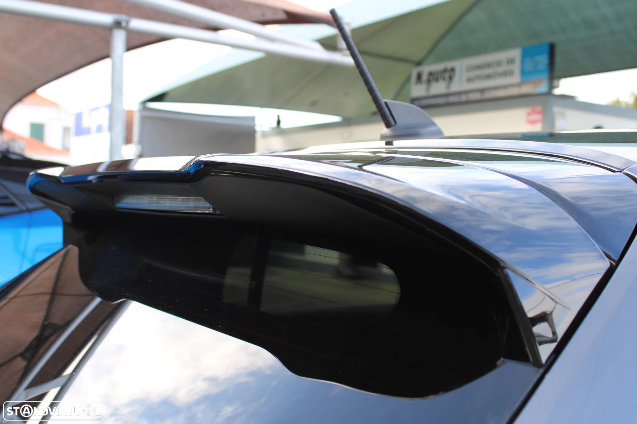 Peugeot 208 1.2 PureTech GT Line EAT8 - 17