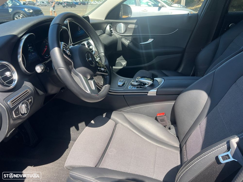 Mercedes-Benz C 300 e Avantgarde - 19
