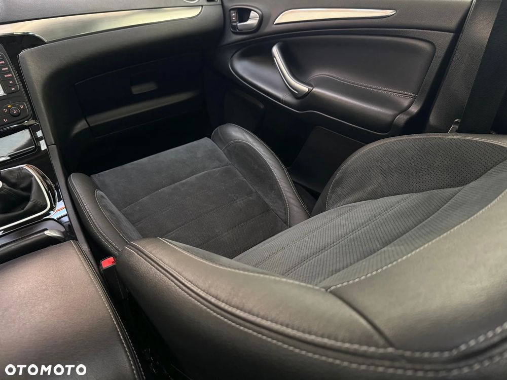 Ford S-Max 2.0 TDCi DPF Titanium X - 25