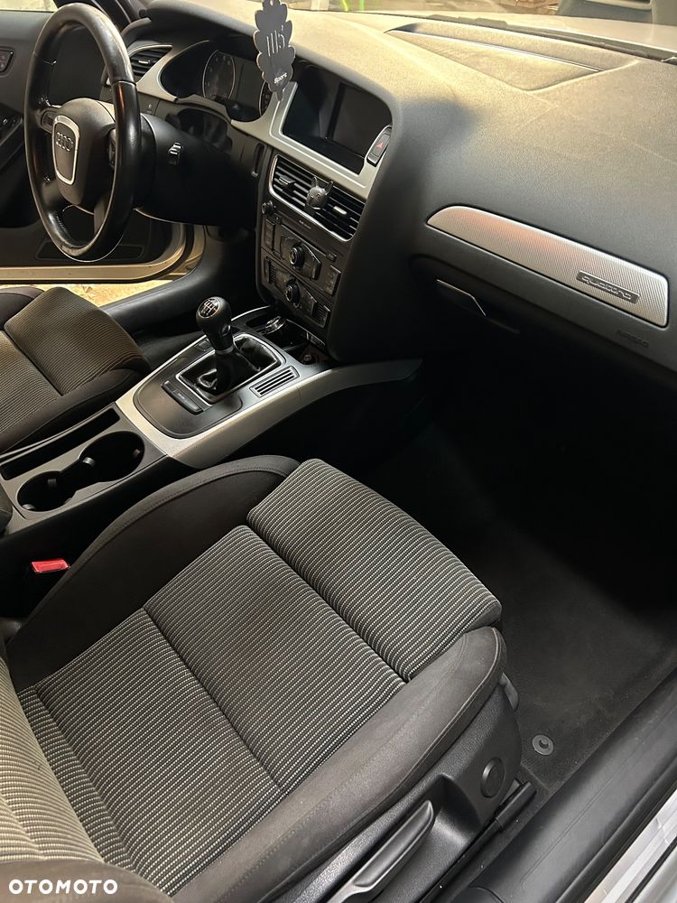 Audi A4 Limousine 3.2 FSI quattro Attraction - 12