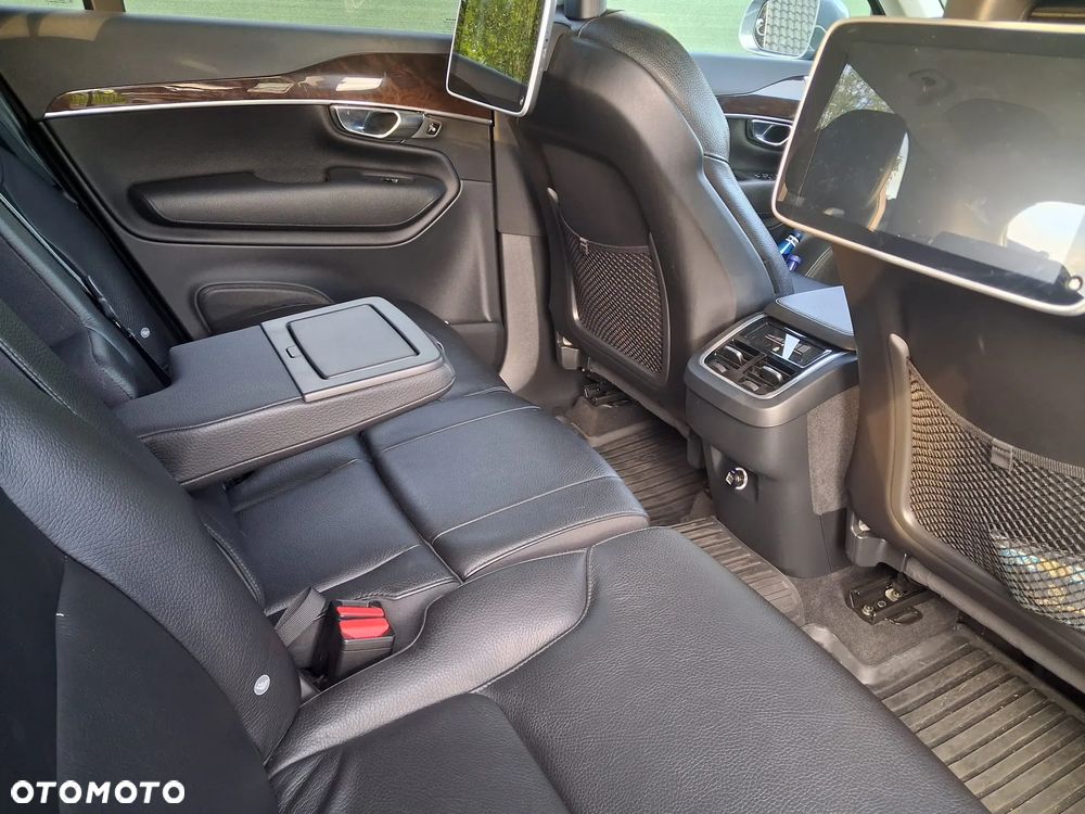 Volvo XC 90 T6 AWD Momentum 7os - 12