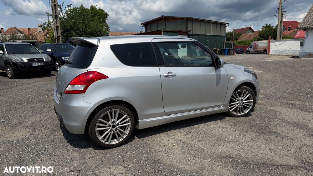 Suzuki Swift Sport 1.6 VVT Sport - 9