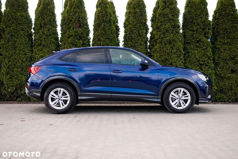 Audi Q3 Sportback - 8