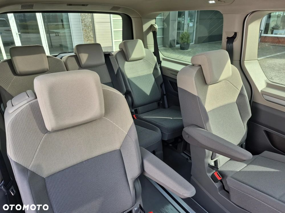 Volkswagen Multivan 1.5 TSI L2 Life DSG - 12