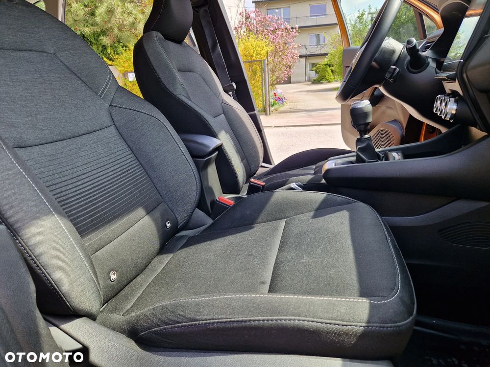 Renault Captur 1.0 TCe Zen - 27