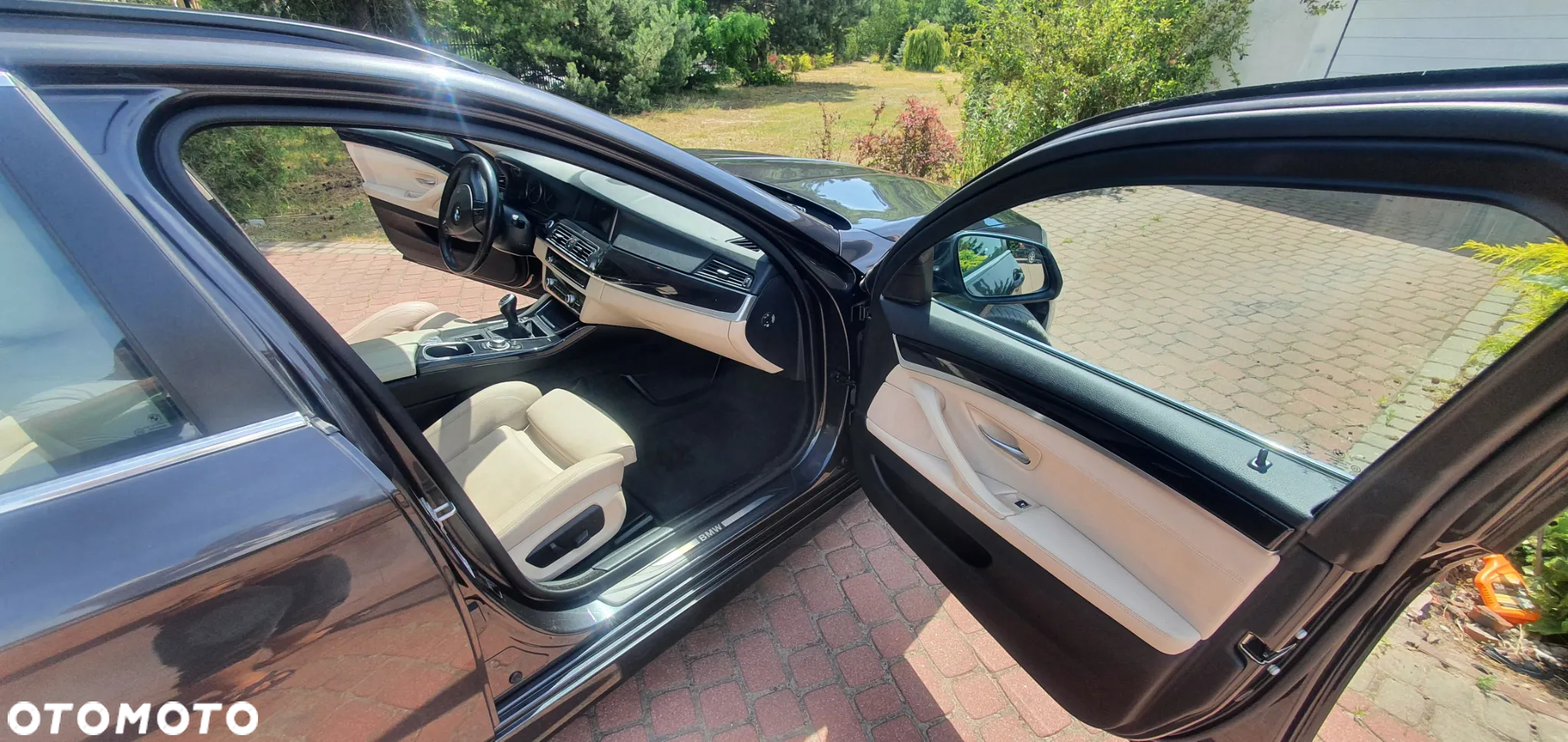 BMW Seria 5 520d Touring Luxury Line - 6