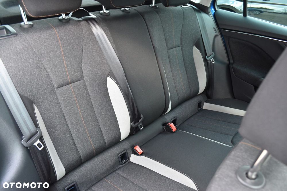 Skoda Kamiq 1.0 TSI Style DSG - 30