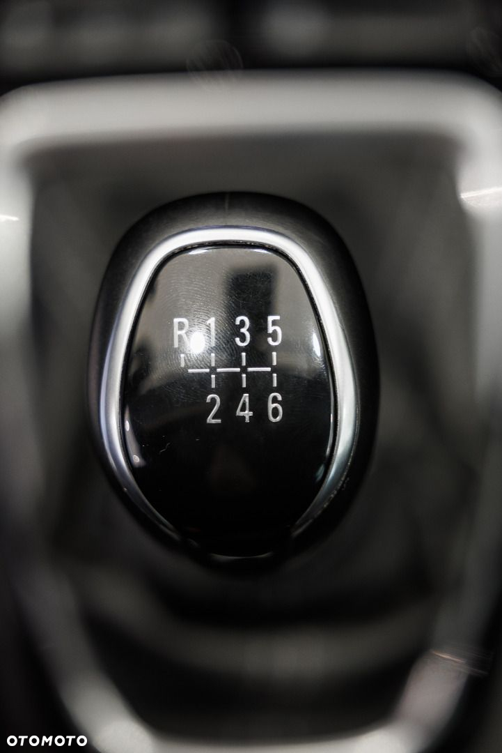 Opel Crossland - 23