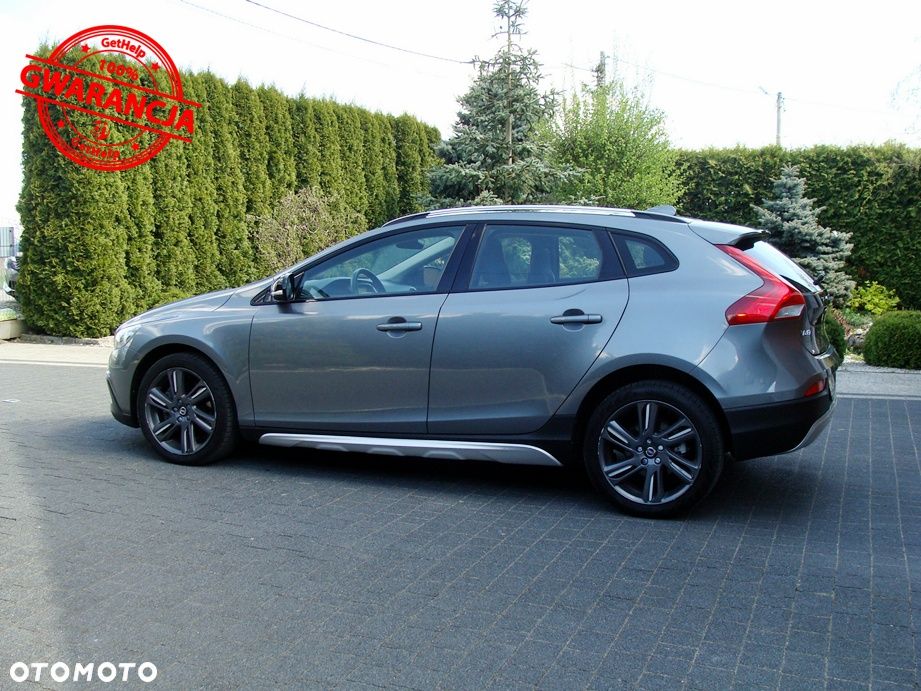 Volvo V40 Cross Country D2 Geartronic Momentum - 8