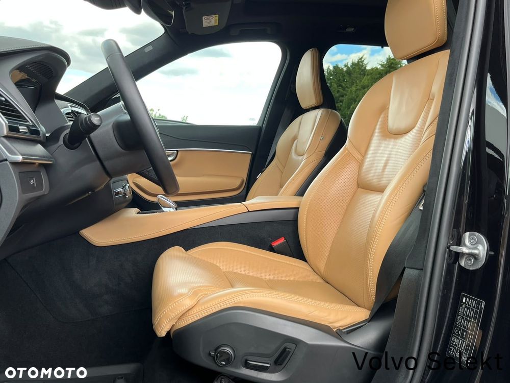 Volvo XC 90 - 15