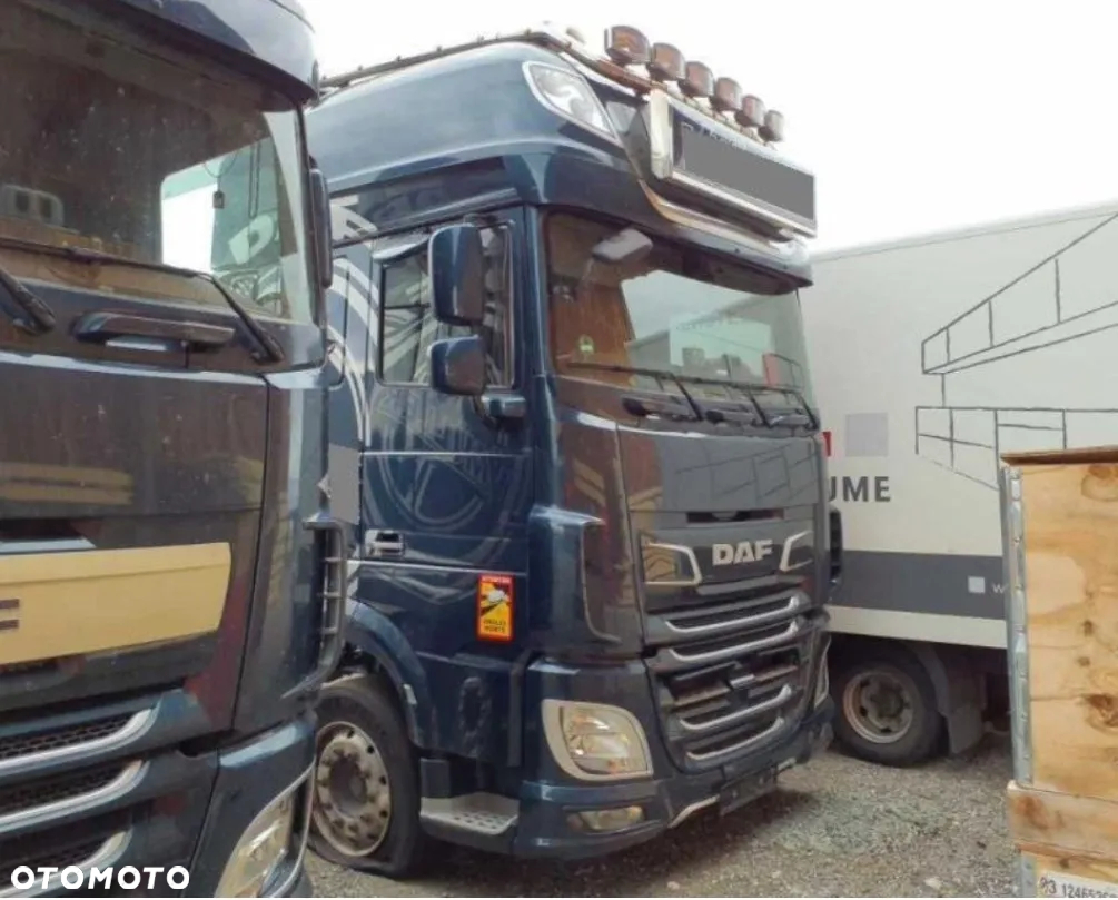 DAF XF - 9