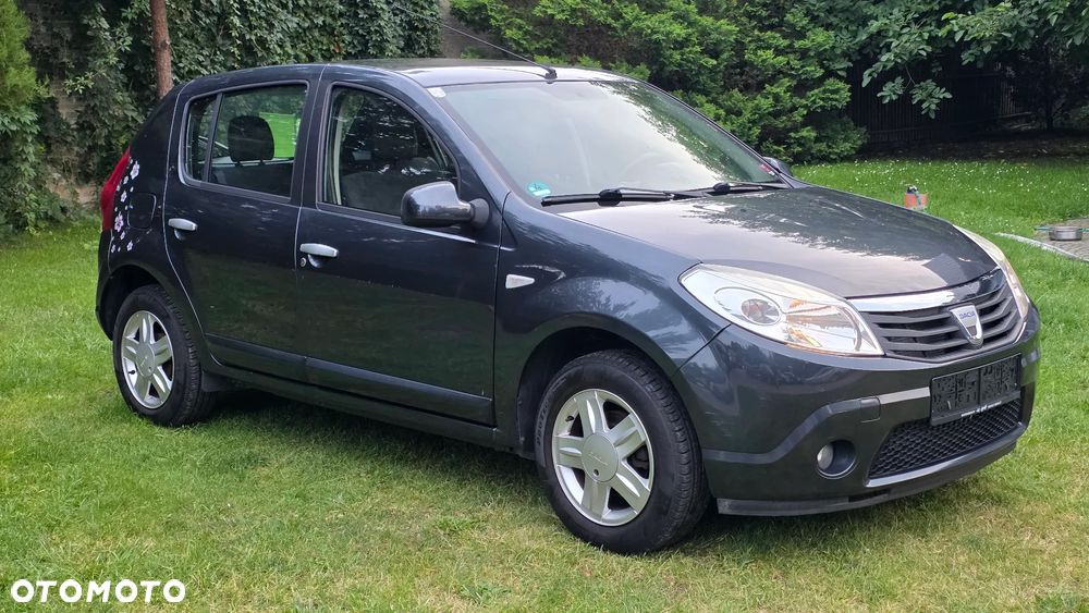 Dacia Sandero 1.6 Laureate - 2