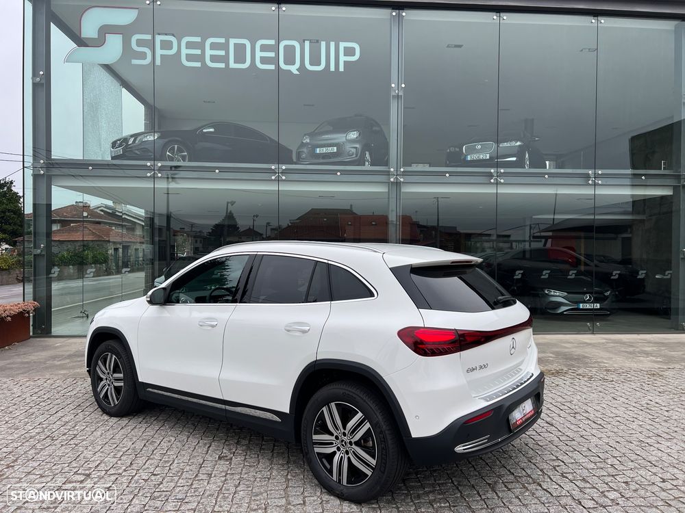 Mercedes-Benz EQA 300 4Matic Progressive - 4
