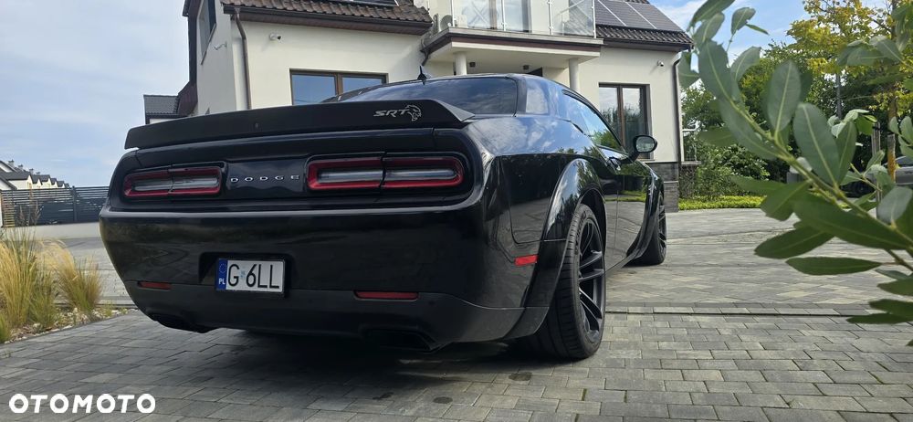 Dodge Challenger 6.2 Hellcat Widebody - 6