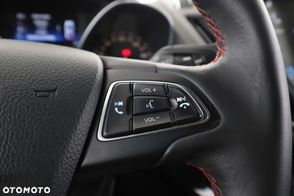 Ford Kuga 1.5 TDCi FWD ST-Line - 22