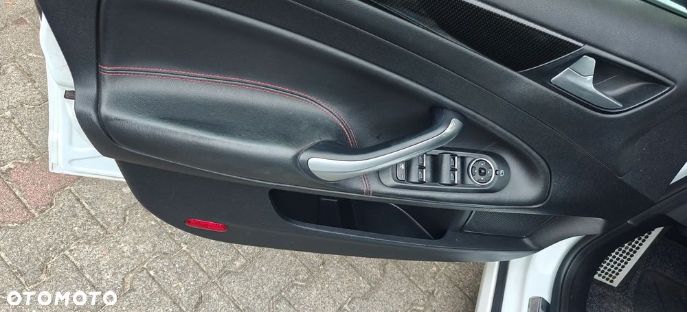 Ford Mondeo 2.0 T Titanium S MPS6 - 21