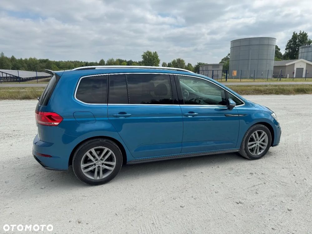 Volkswagen Touran - 5