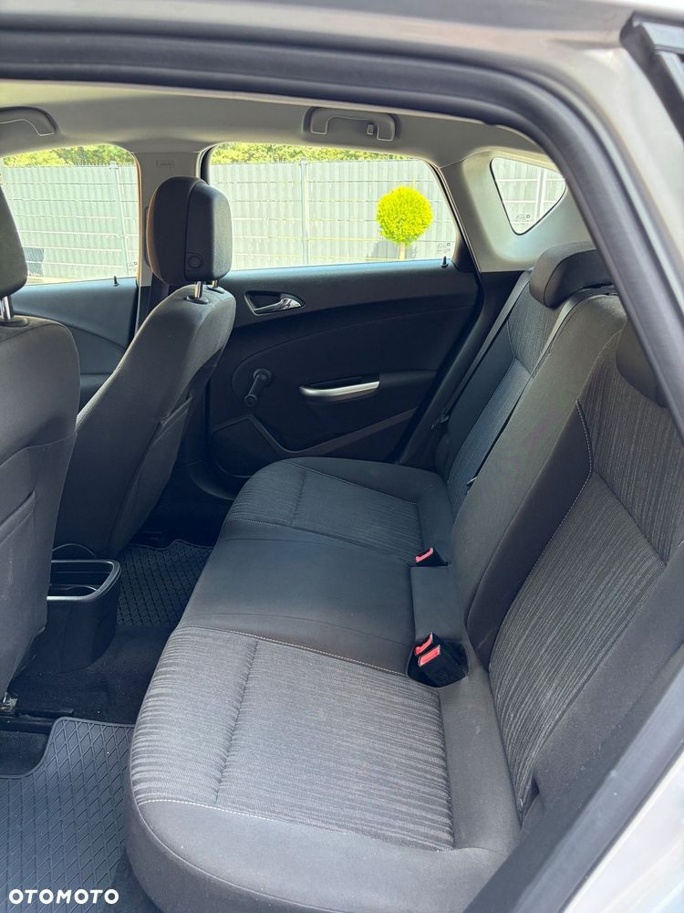 Opel Astra - 9