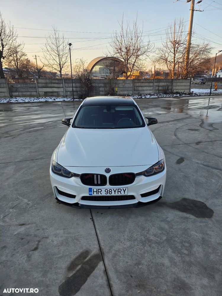 BMW Seria 3 320d - 15