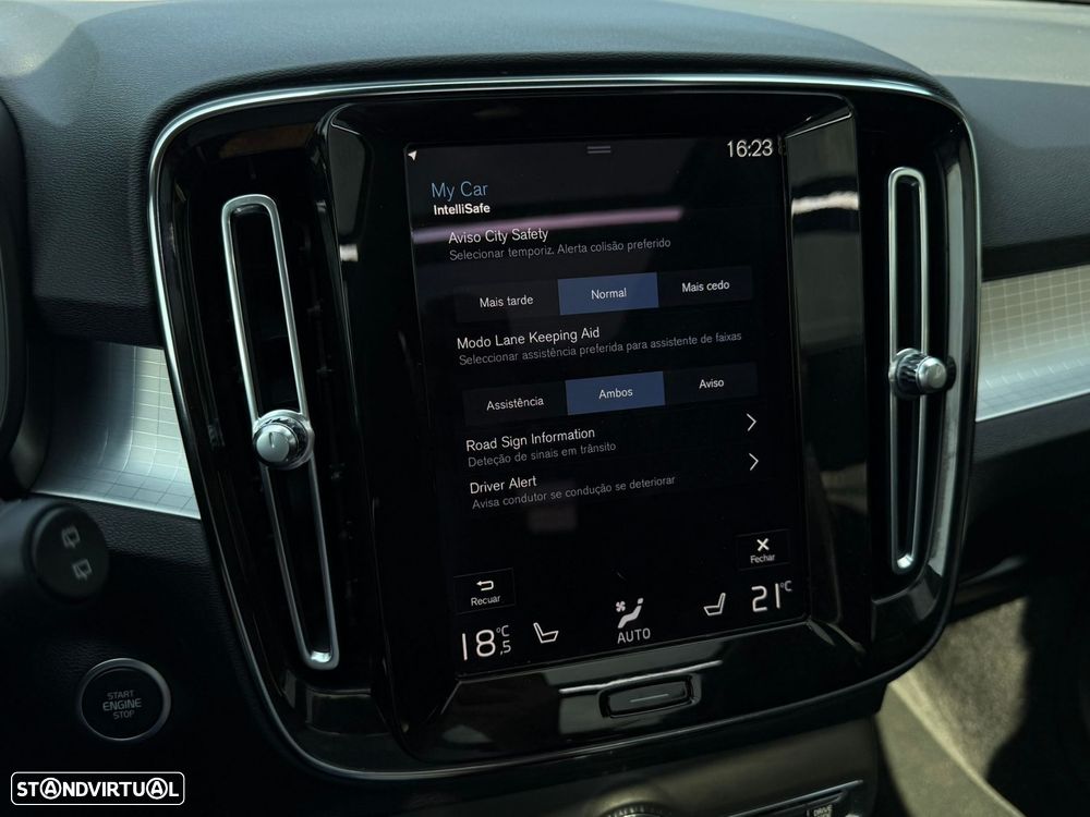 Volvo XC 40 1.5 T4 PHEV Inscription - 45