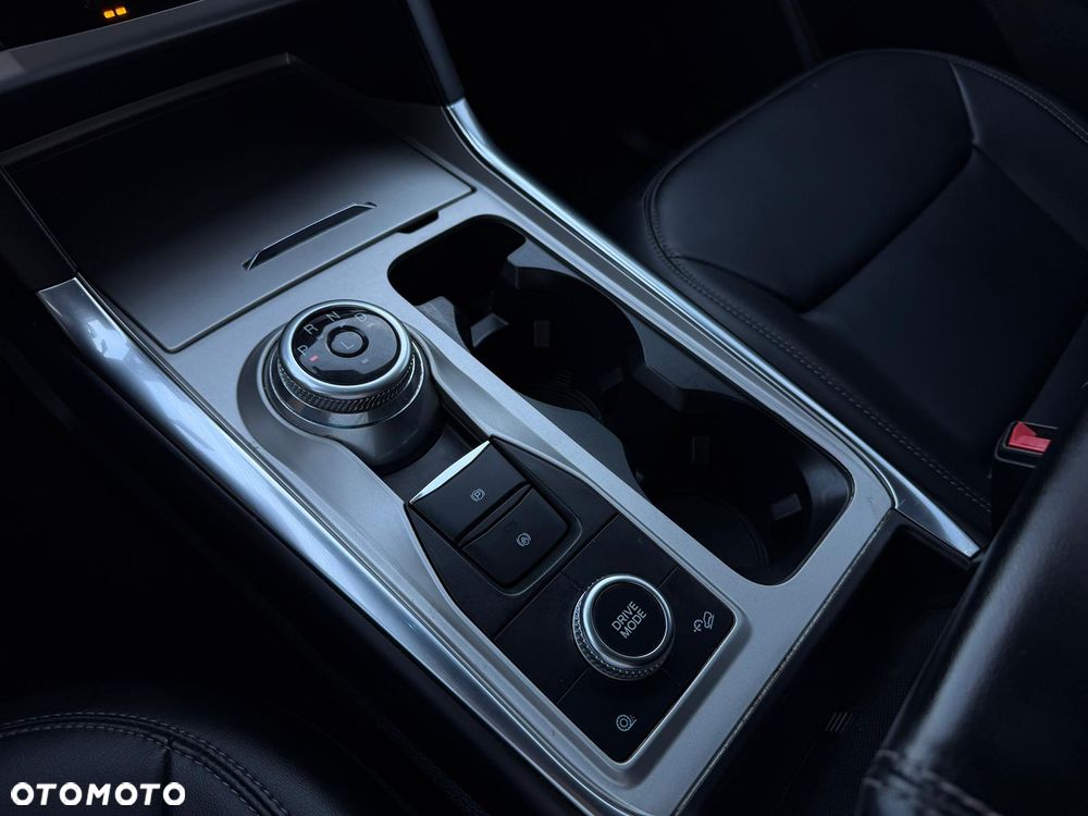 Ford Explorer - 14