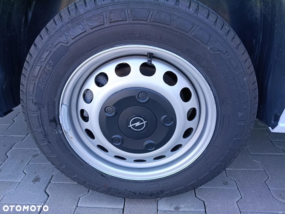 Opel Vivaro - 14