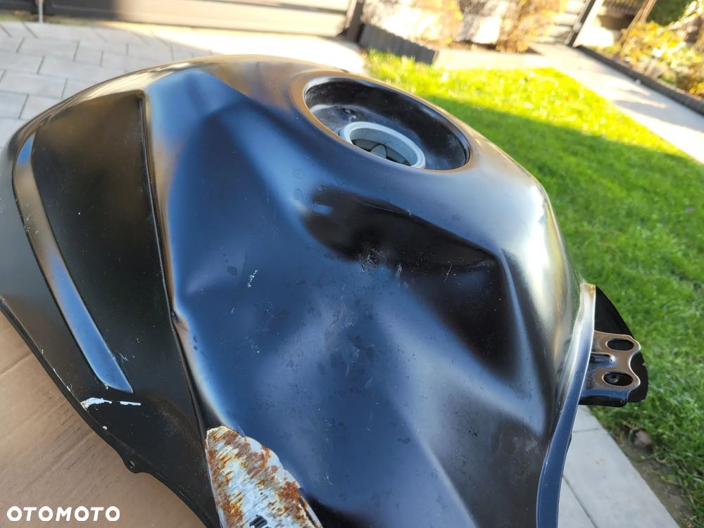 Bak, zbiornik paliwa Honda CB 1000R SC60 - 7