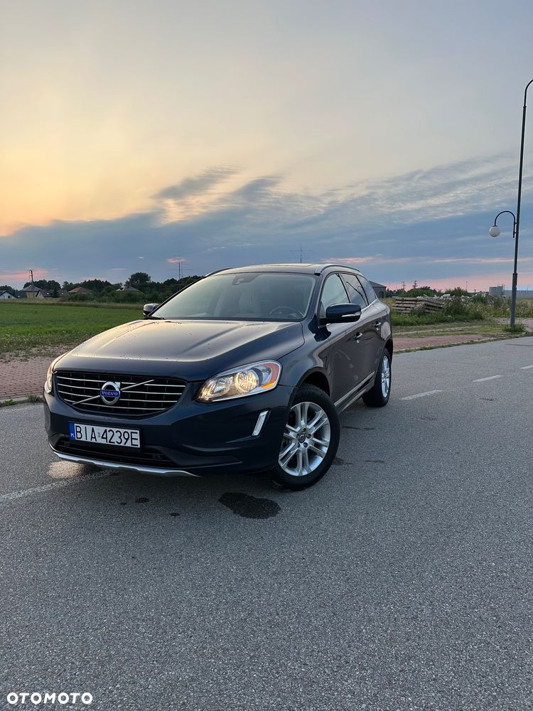 Volvo XC 60 T5 Drive-E Momentum - 3