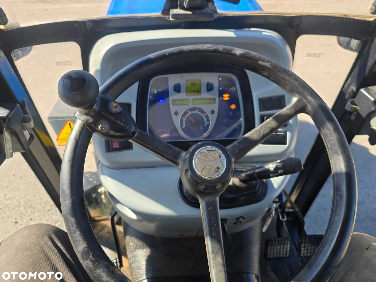 New Holland T4.85N - 9