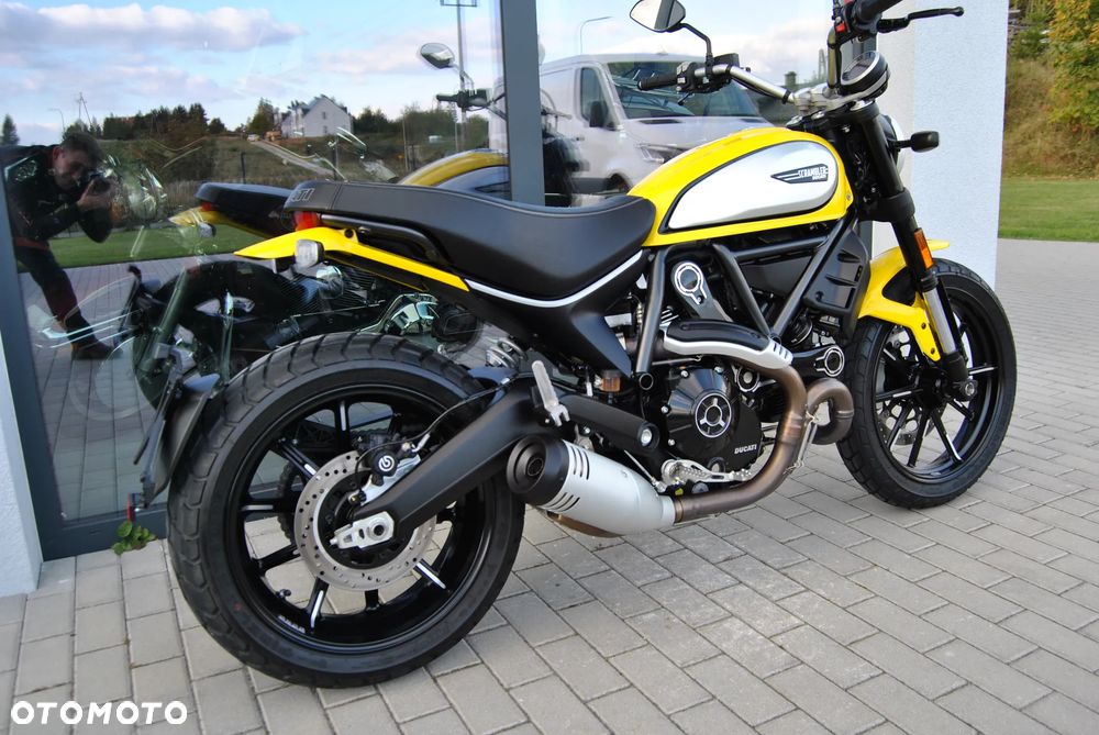 Ducati Scrambler - 41