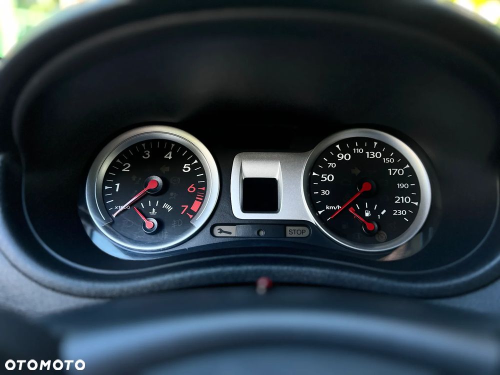 Renault Clio - 28
