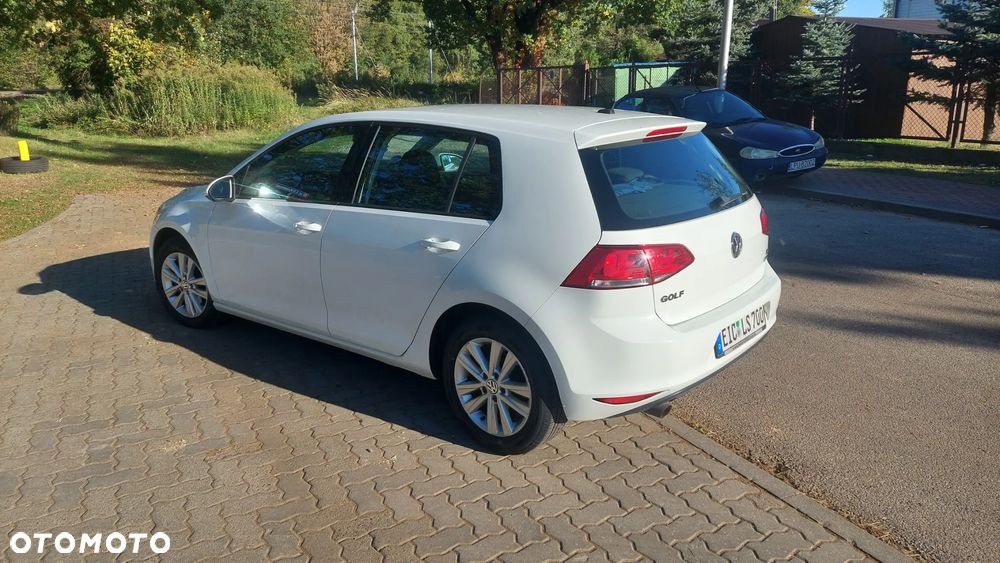 Volkswagen Golf 1.6 TDI BlueMotion Comfortline - 15
