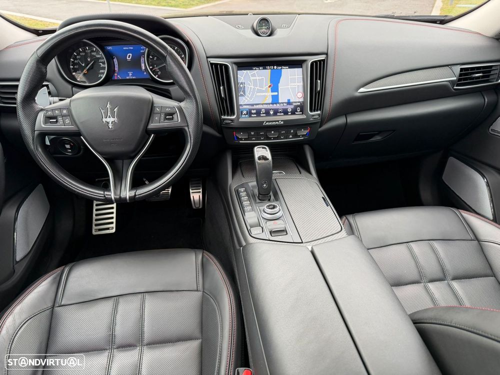 Maserati Levante 3.0 V6 S - 25