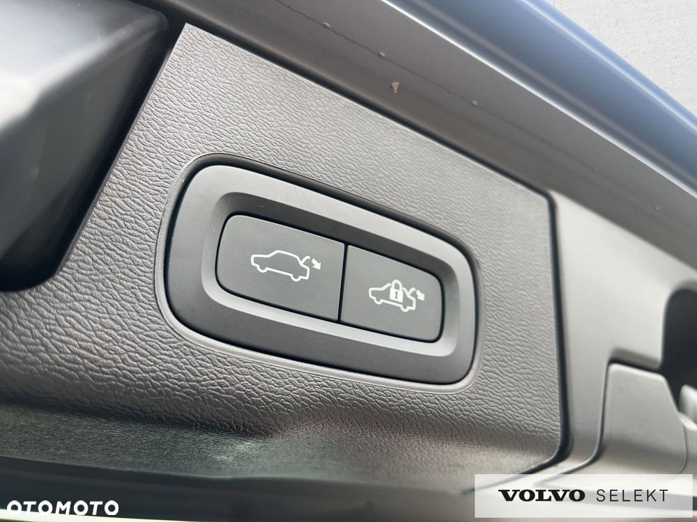 Volvo XC 60 - 21