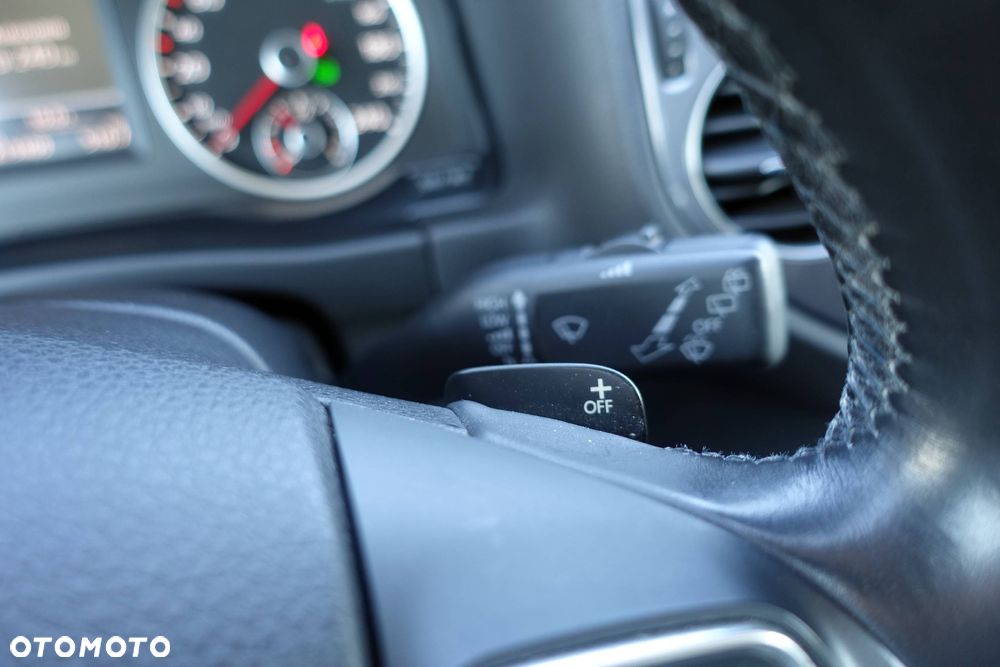 Volkswagen Tiguan 2.0 TDI DPF 4Motion BlueMotion Technology DSG Cup Sport & Style - 29