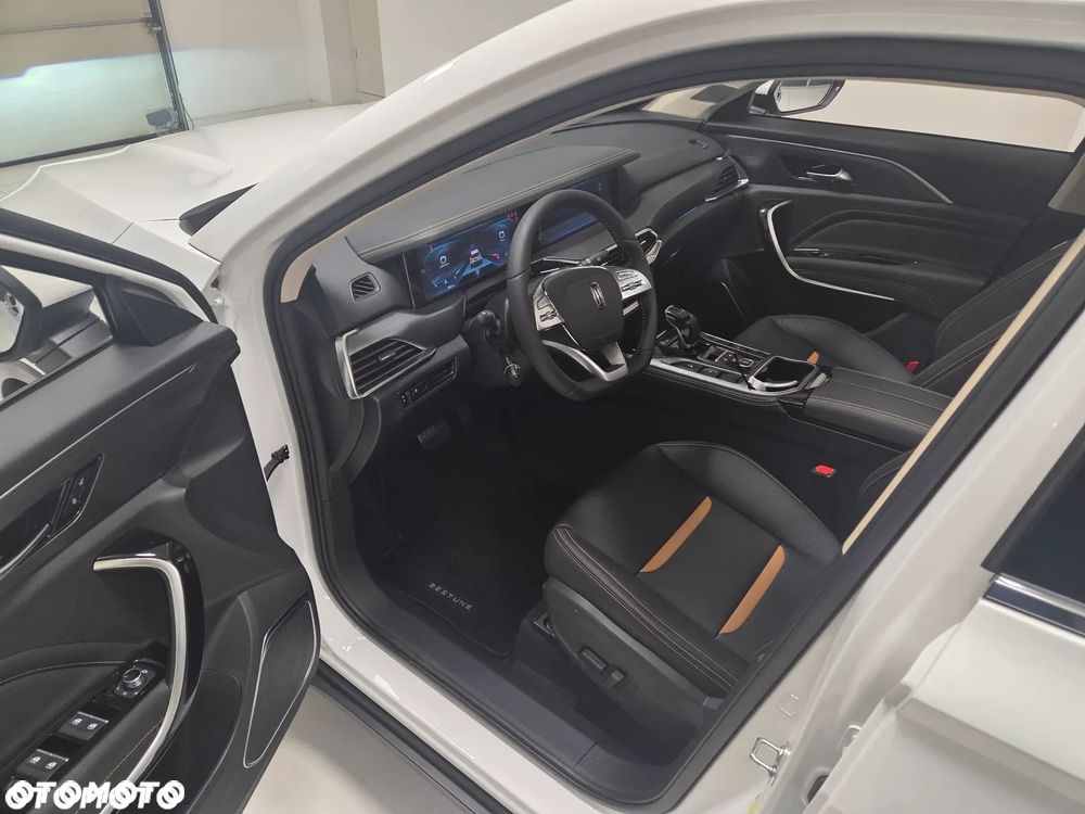 Bestune T77 1.5T Elegance DCT - 12