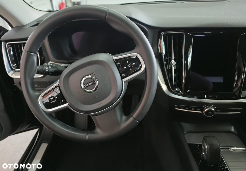 Volvo S60 B4 B DKG Plus Dark - 8