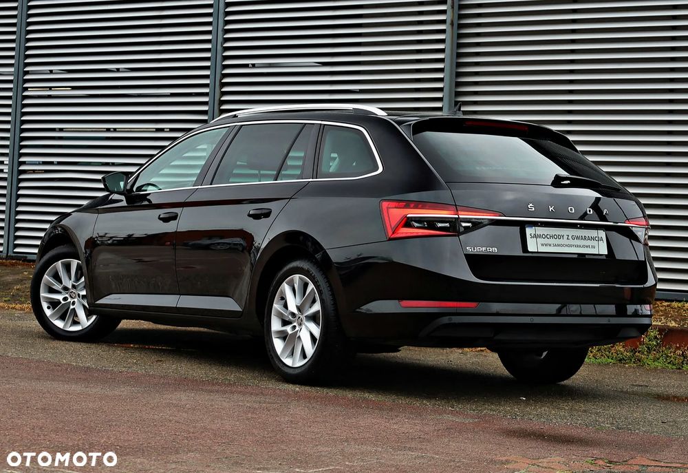 Skoda Superb 2.0 TDI SCR Ambition DSG - 9