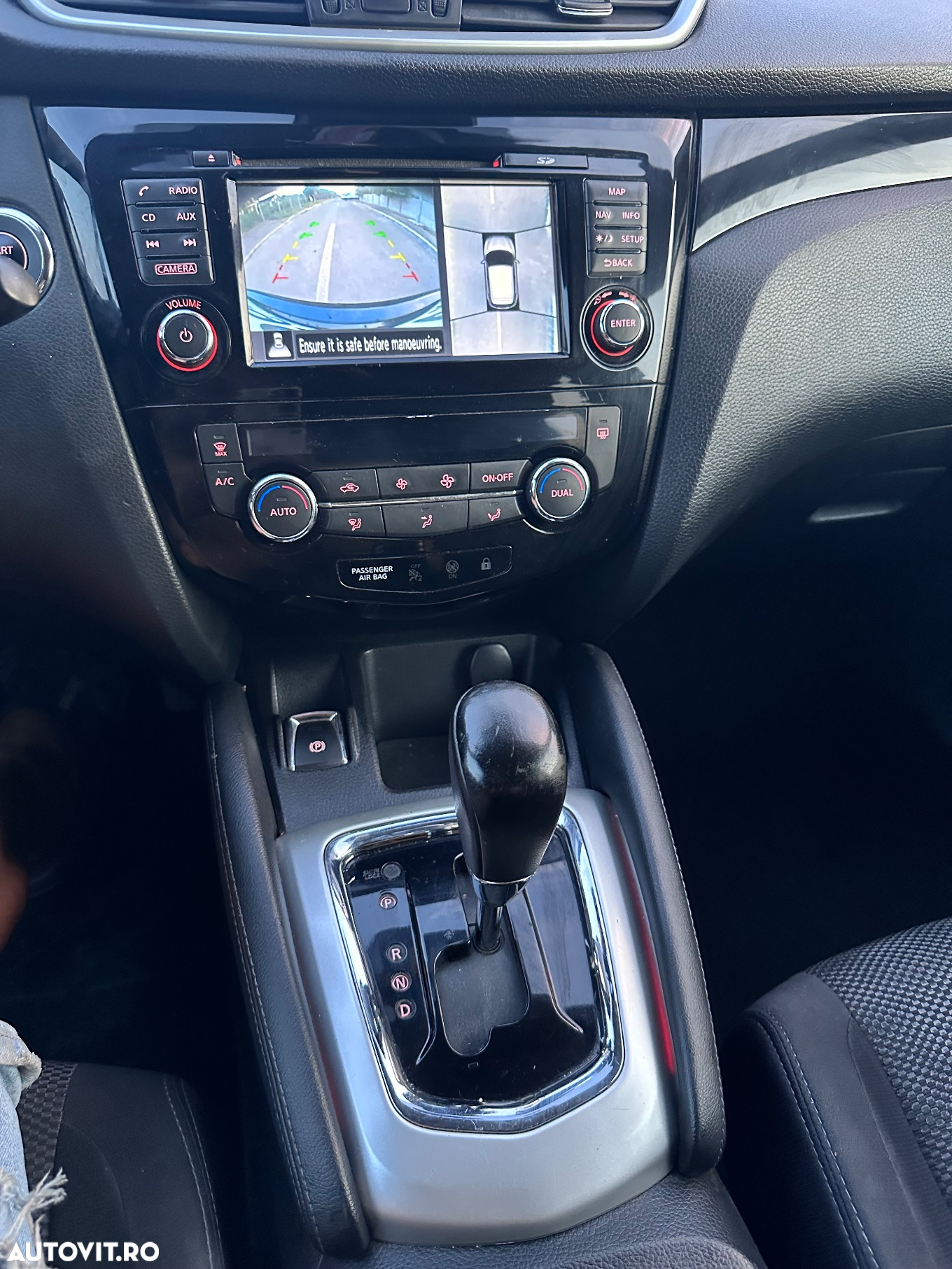 Nissan Qashqai 1.6 DCI Xtronic 360 - 10