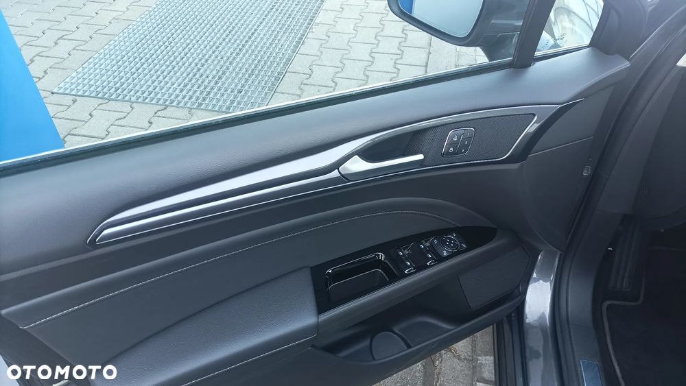 Ford Mondeo 2.0 Ti-VCT Titanium - 18