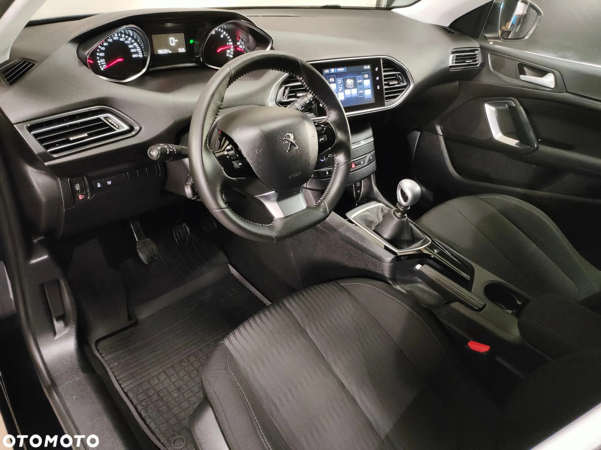 Peugeot 308 SW 1.6 BlueHDi Business Line S&S - 21