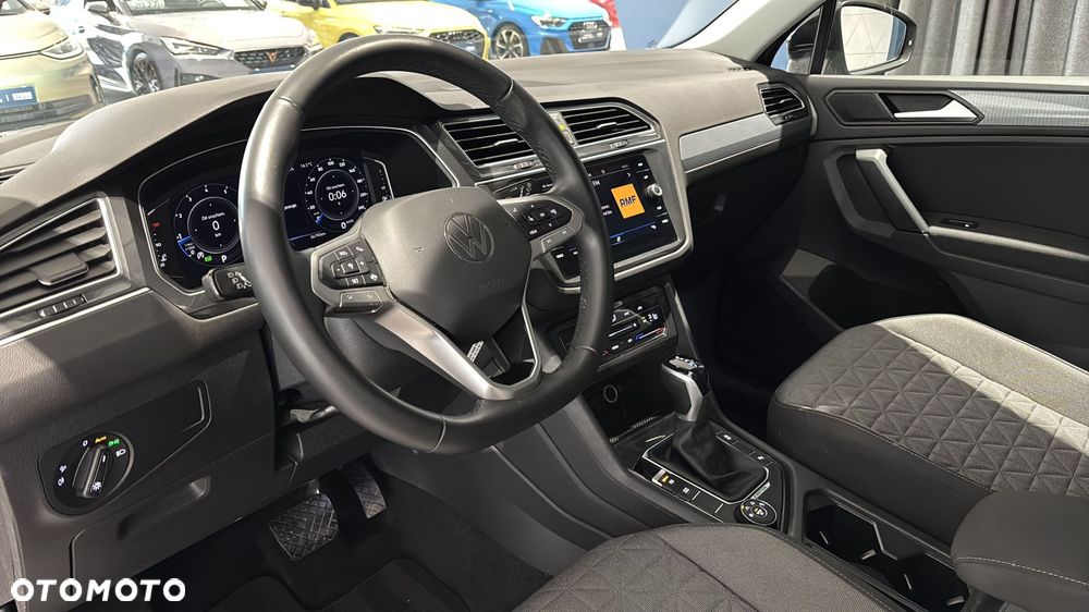 Volkswagen Tiguan 2.0 TSI 4Mot Life DSG - 10