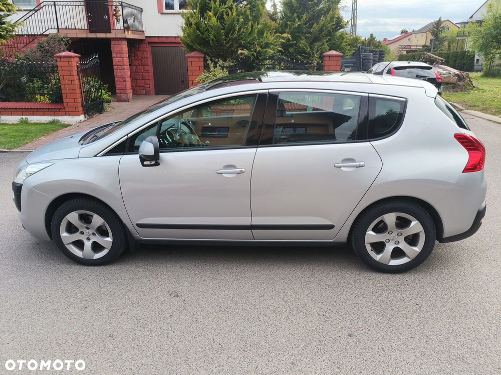 Peugeot 3008 1.6 Premium - 24