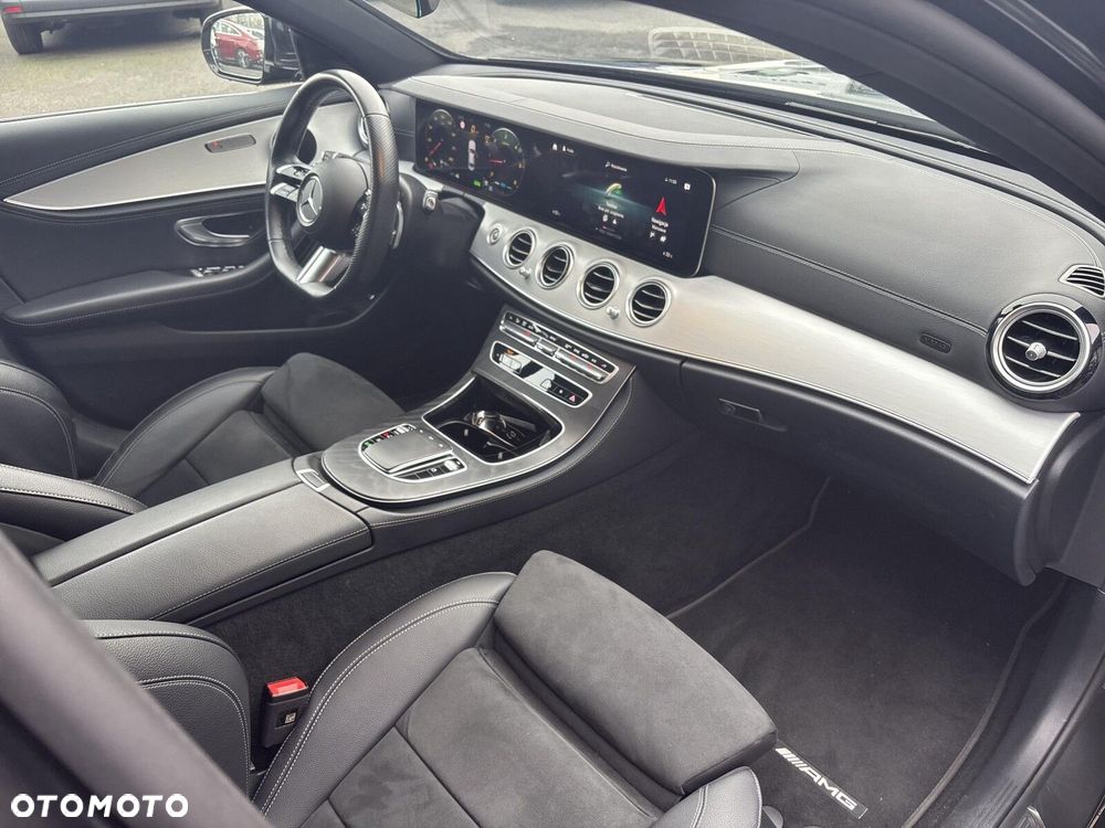 Mercedes-Benz Klasa E 220 d 4-Matic AMG - 17