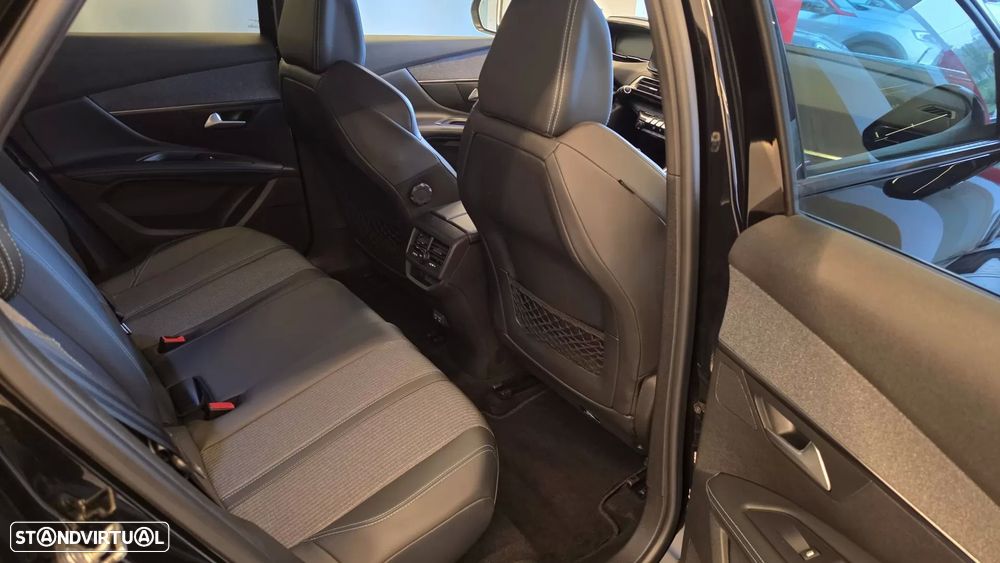 Peugeot 3008 1.5 BlueHDi Allure EAT8 - 54