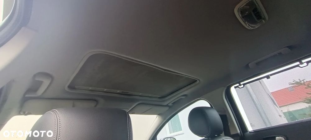 Ford Mondeo Turnier 2.5 Titanium - 19